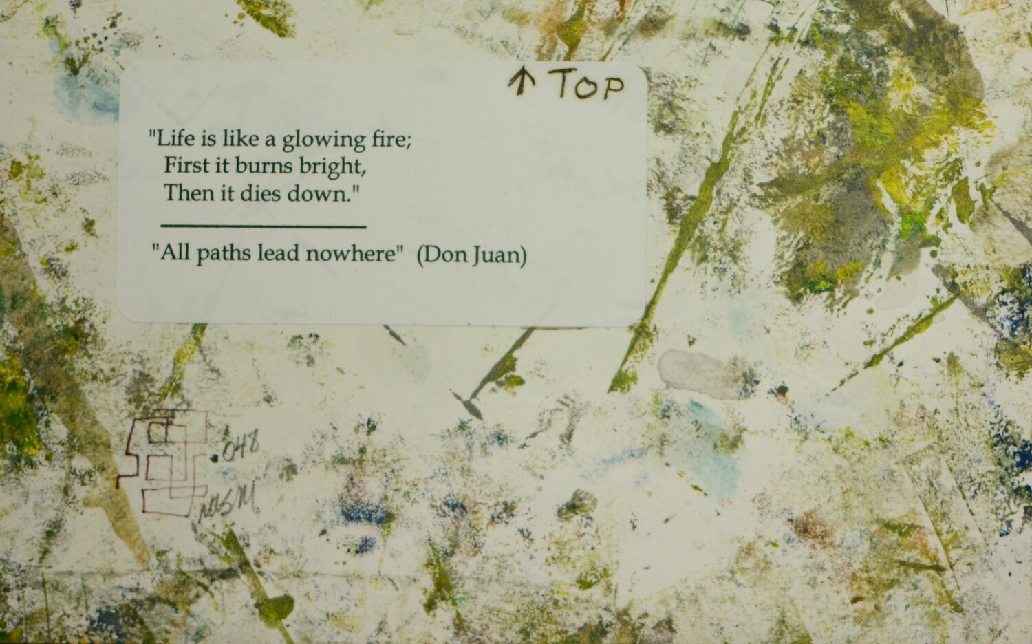 048v